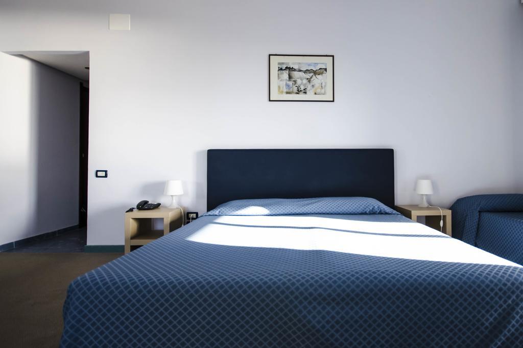 טרקיניה Grand Hotel Helios מראה חיצוני תמונה