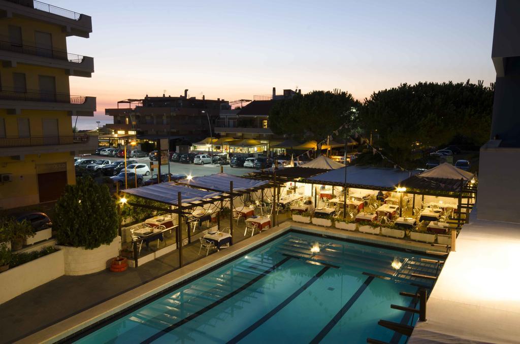 טרקיניה Grand Hotel Helios מראה חיצוני תמונה