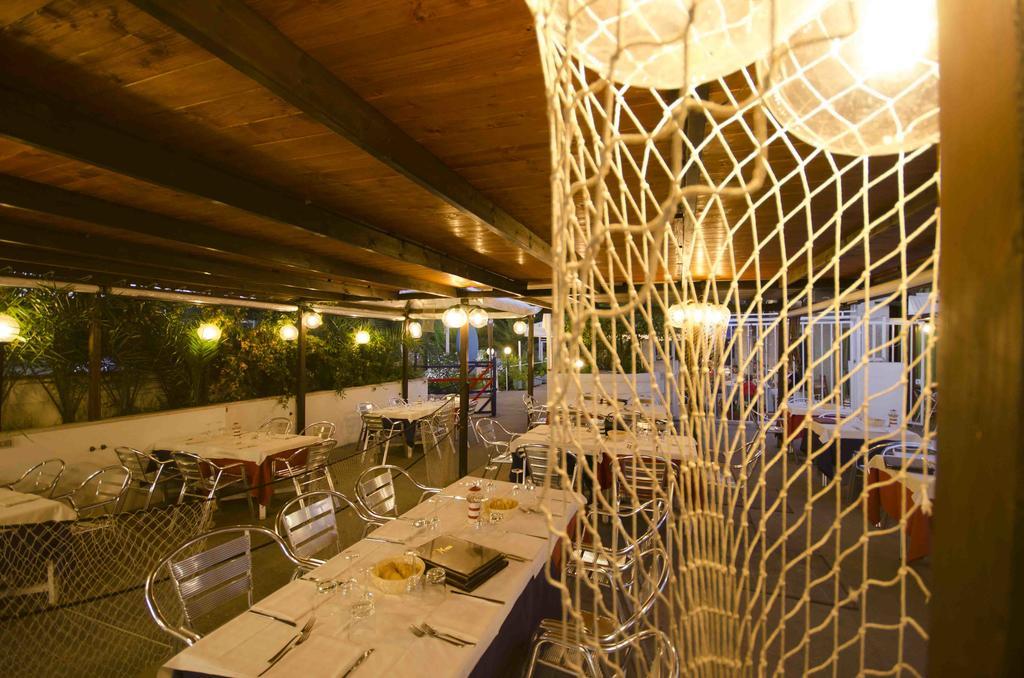טרקיניה Grand Hotel Helios מראה חיצוני תמונה