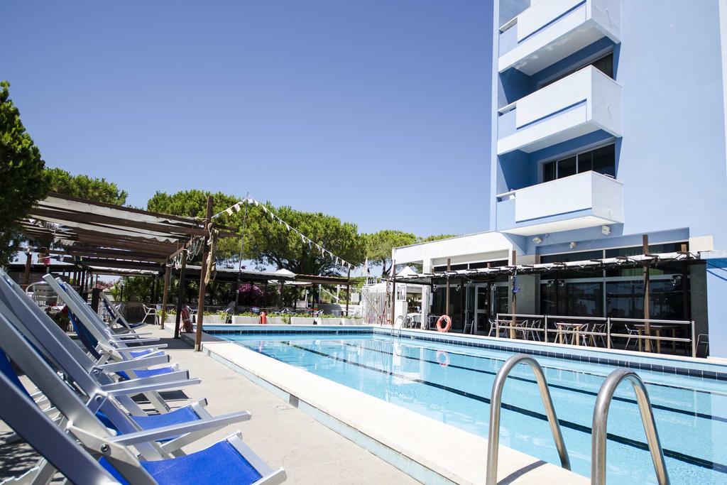 טרקיניה Grand Hotel Helios מראה חיצוני תמונה