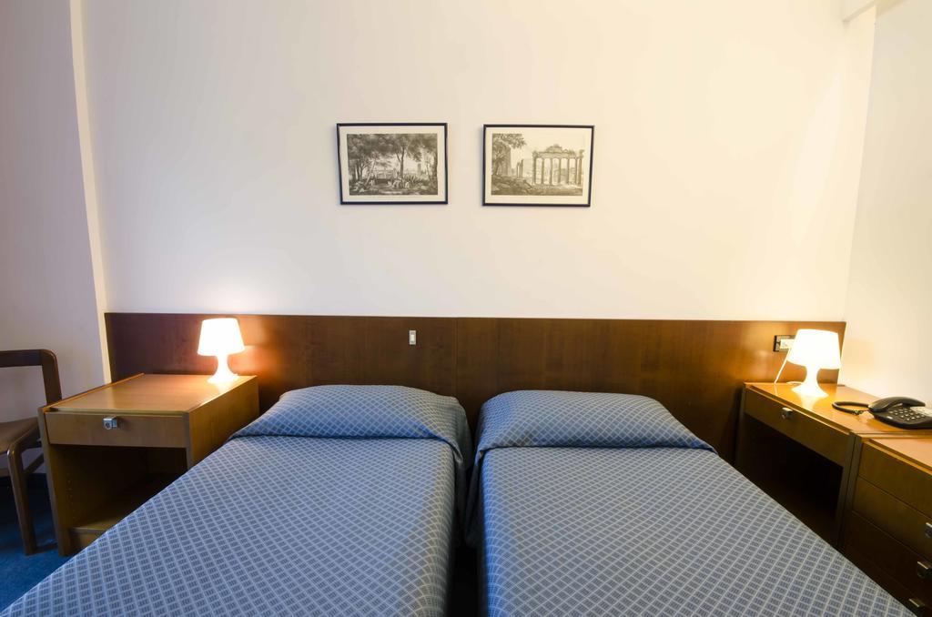 טרקיניה Grand Hotel Helios מראה חיצוני תמונה